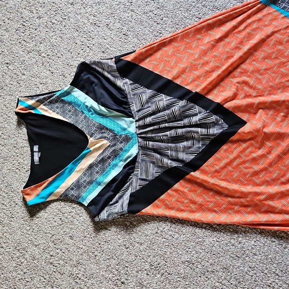 Colorful Geometric Maxi Dress - Picture 2 of 6